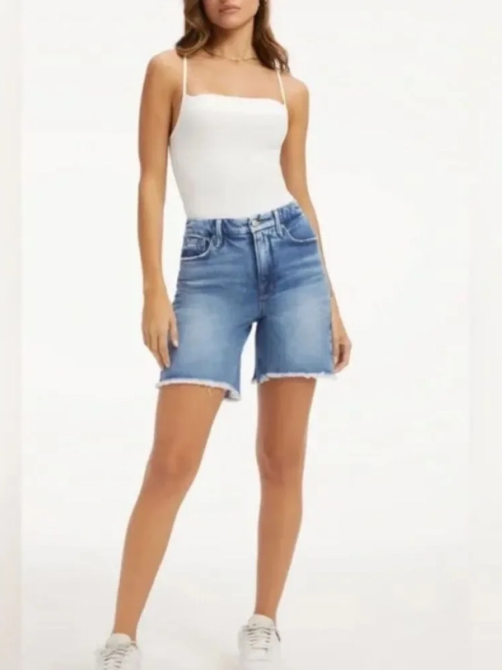 NEW Good American 90's Bermuda Distressed Denim Shorts - Size 27